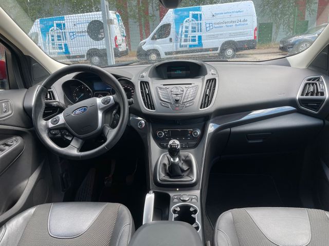 Fahrzeugabbildung Ford Kuga Titanium(Tüv&Insp.neu/1 Hand)
