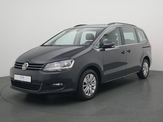 Volkswagen Sharan DSG 7SITZE+NAVIGATION+AHK+SITZHZG+ASSIST