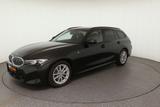 BMW 320i M Sport|PANO|ACC|HUD|360°|ad.LED|SHZG|AHK - BMW 320 mit Benzin-Antrieb: Panorama-Dach