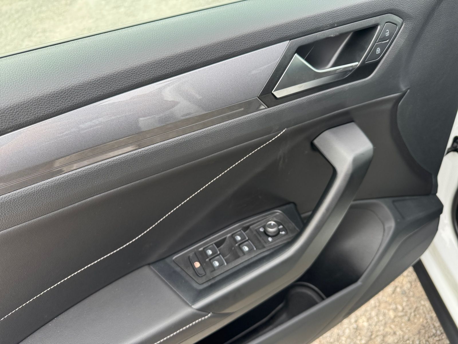 Volkswagen T-Roc - Bild 15