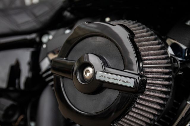 Fahrzeugabbildung Harley-Davidson HEINZBIKES Softail FLSB Sport Glide; CUSTOM 1of1