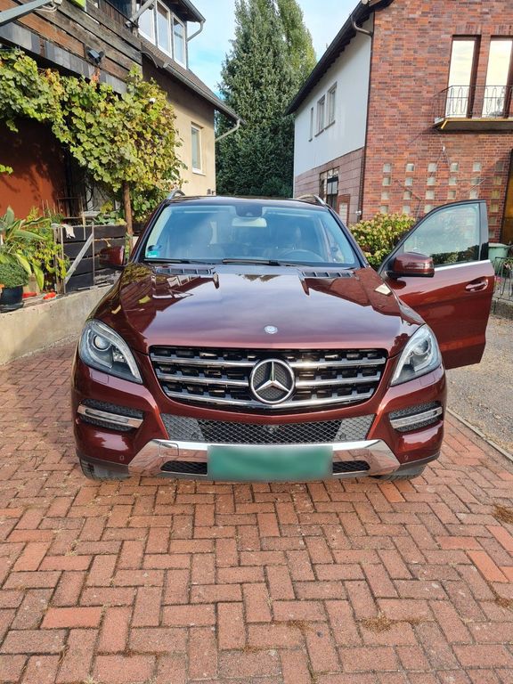 Image of Mercedes-Benz ML 350