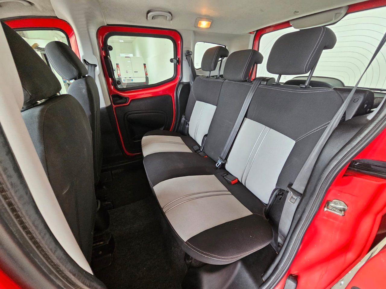 Fiat Qubo 2012 — фото 14