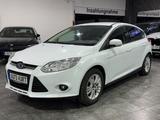 Ford Focus 1,6i Lim. Ambiente*Klima*beh.WSS*AHK*Alu - Ford Focus: Ambiente