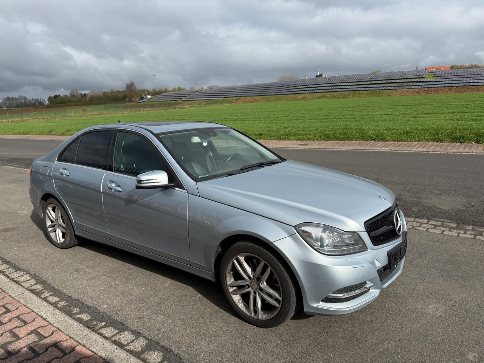 Mercedes-Benz C 350 C Limousine C 350 CGI BlueEfficiency