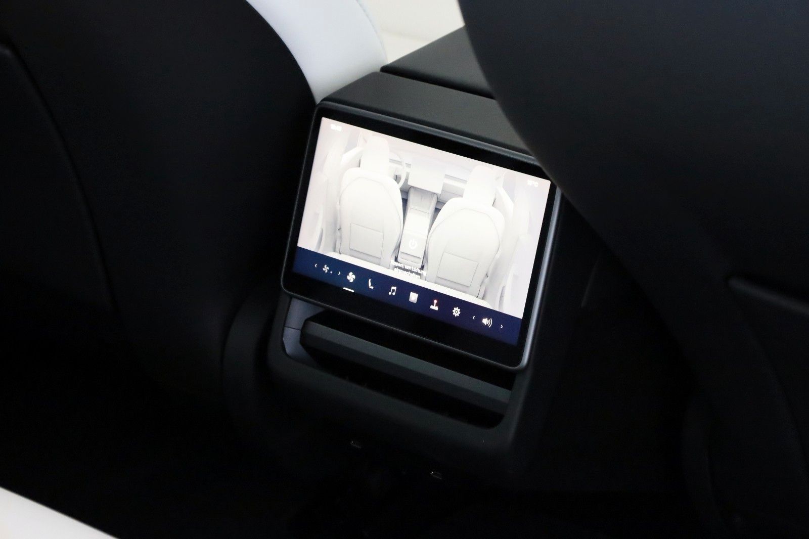 Fahrzeugabbildung Tesla Model 3 ,Leder,Navi,LED,4xSH,Panorama,Autopilot