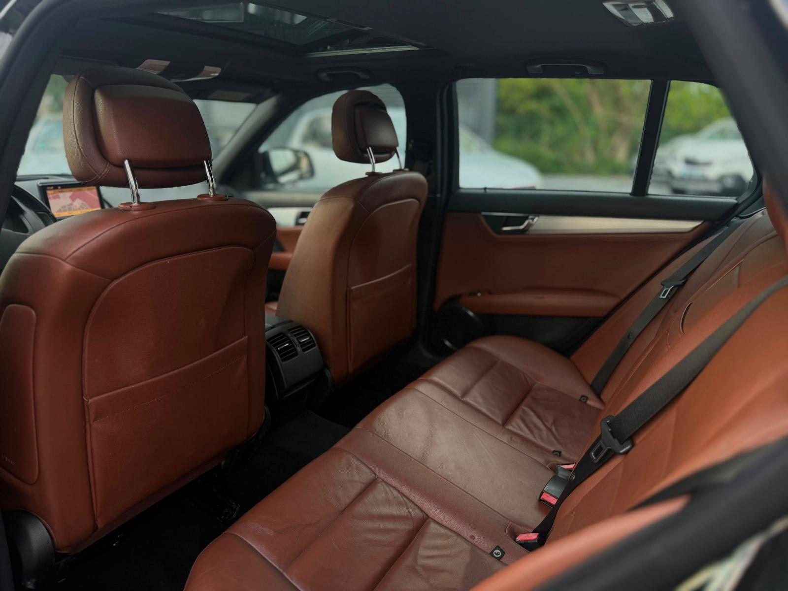 Mercedes-Benz C220 2008 — photo 18