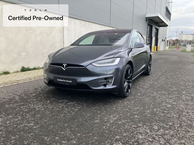 Tesla Model X Performance