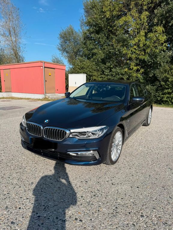 Image of BMW 530