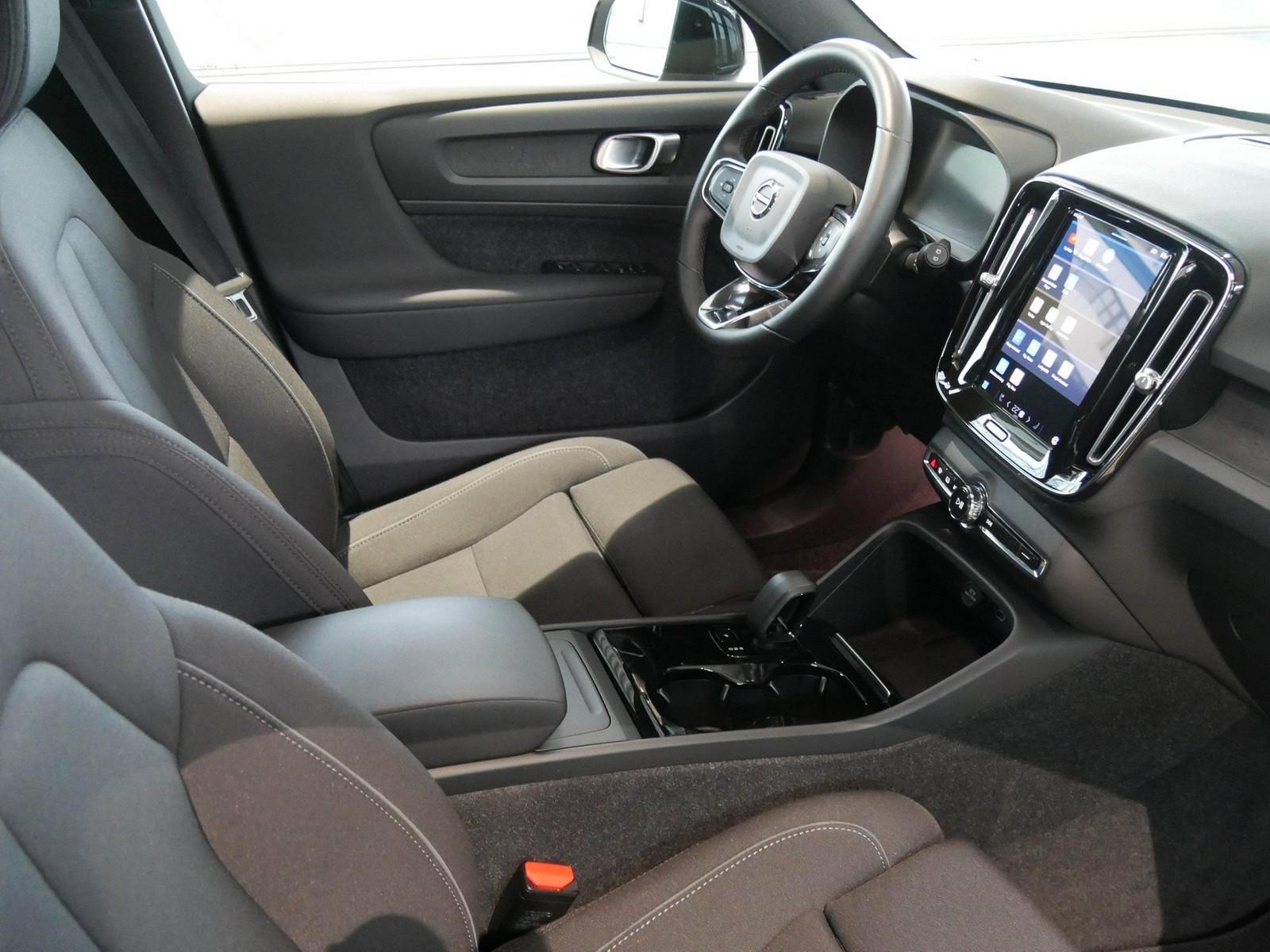 Volvo XC40 Twin Plus AHK