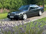 Mercedes-Benz Schöner W124 Coupé 300 24V - 6 Zylinder - Mercedes-Benz 300: 6.3