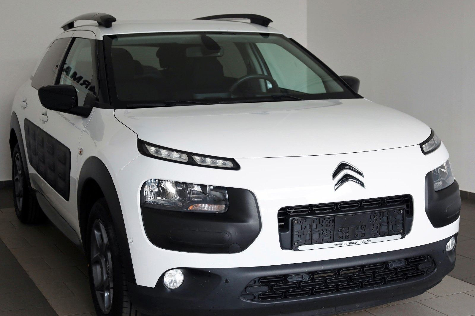 Fahrzeugabbildung Citroën C4 Cactus Shine Navi,SH,PDC,Kamera,ParkAssist