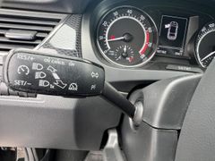 SKODA Rapid Spaceback KLIMA,NAVI,AUTOMATIK,PDC,SHZ,BT