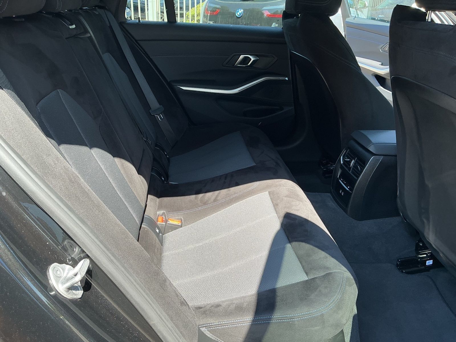 BMW 330 - Bild 15