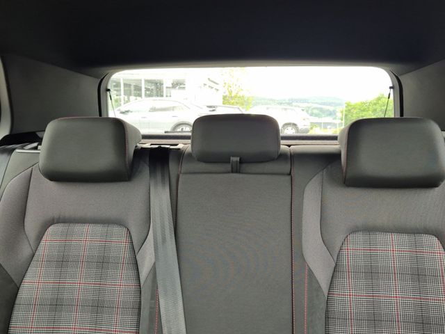 Golf GTI 2.0 TSI DSG,ACC, IQ.LIGHT,Navi