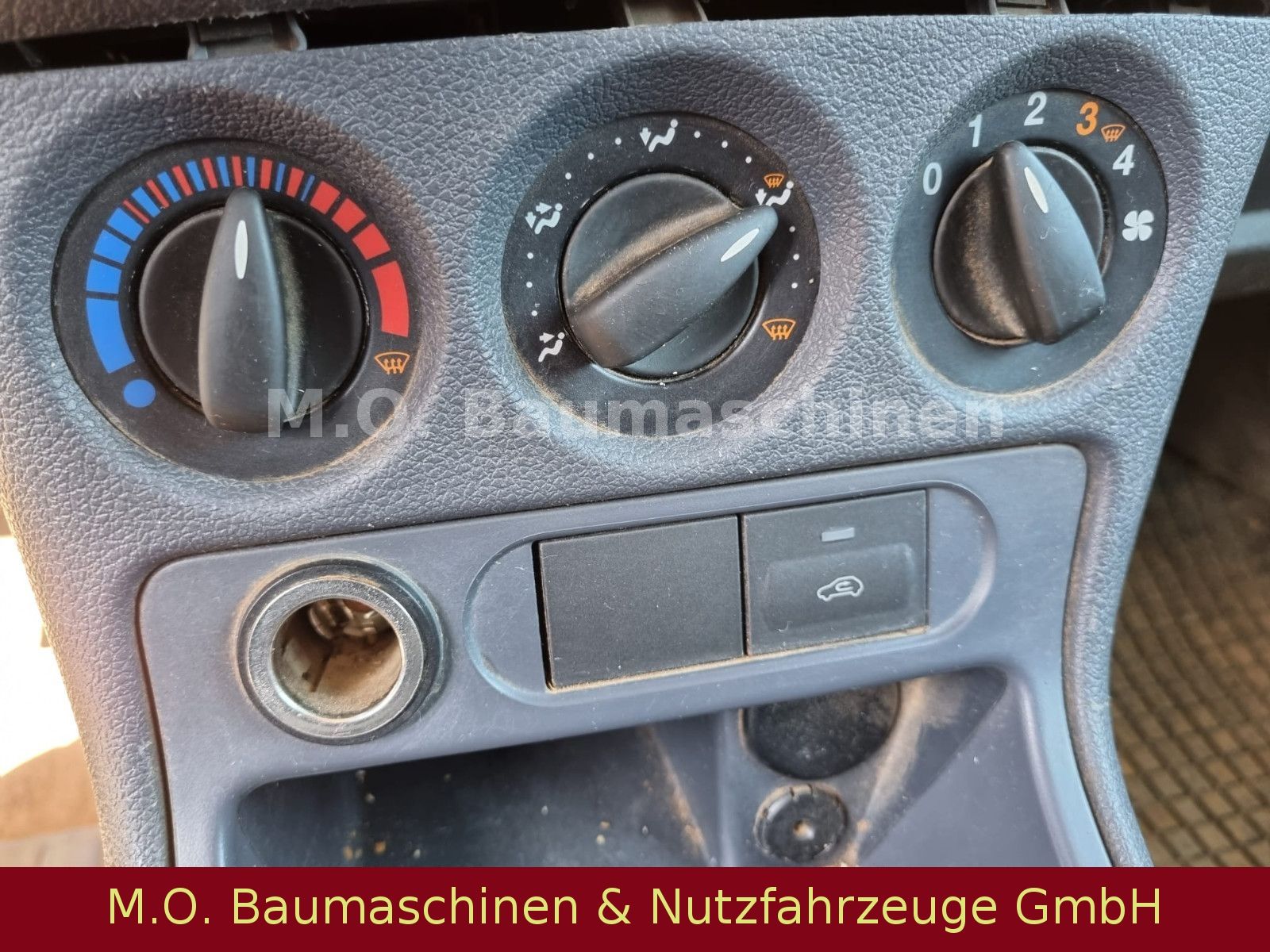 Fahrzeugabbildung Ford Tourneo Connect