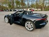 Jaguar F-Type P300 R-DYNAMIC BLACK R-DYNAMIC BLACK - Jaguar F-Type: R Dynamic Black