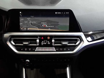 BMW 318 - 12