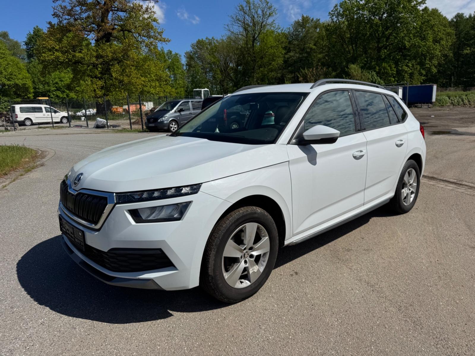 Skoda Kamiq 1.5 TSI*LED*ACC*SHZ*Unfall*