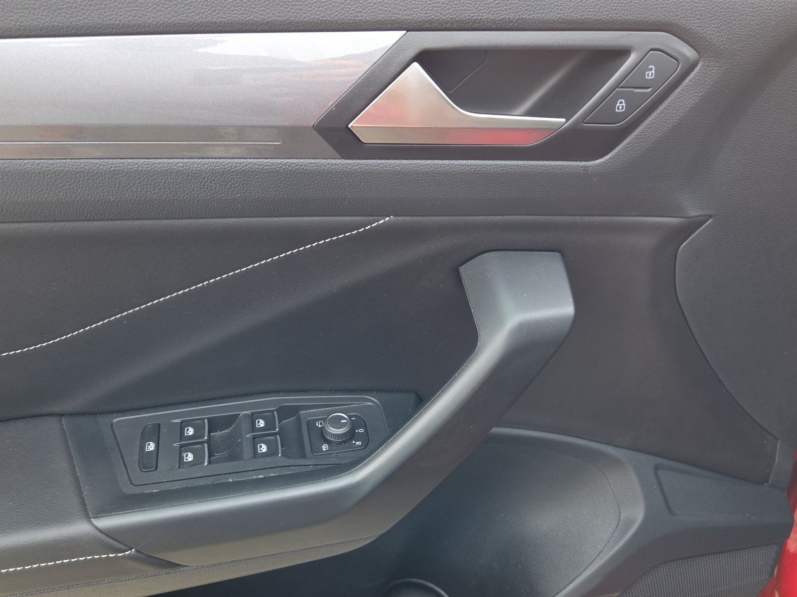 Volkswagen T-Roc - Bild 16