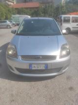 Ford Fiesta 1.4 TDCi 3p. Ghia - Ford Fiesta aus 2008 mit Diesel-Antrieb