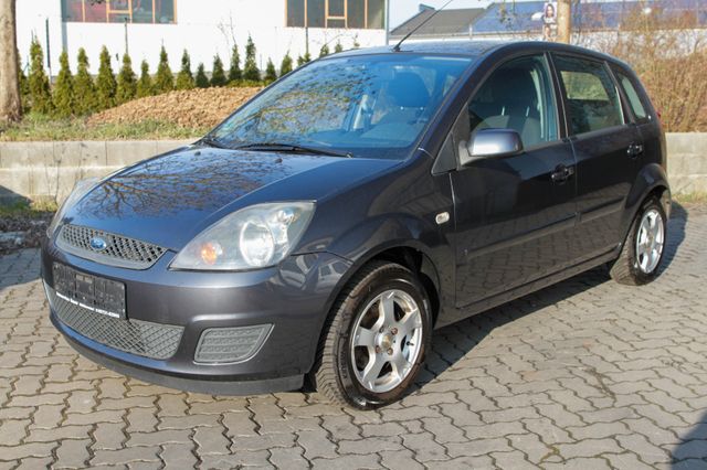 Ford Fiesta Style TÜV + ZR neu