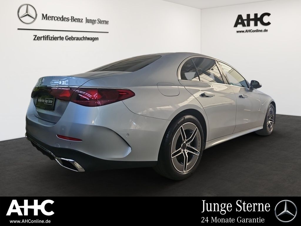 Fahrzeugabbildung Mercedes-Benz E 200 4M AMG Distronic+ Totwi. LED KeyLess Sport