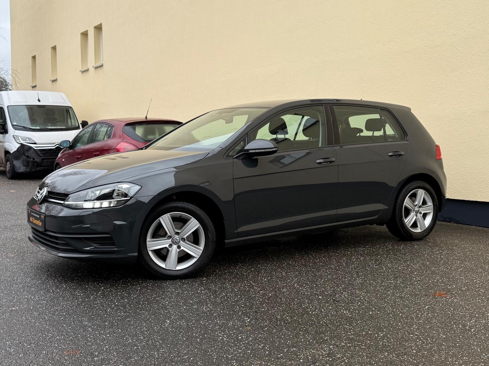 Volkswagen Golf VII Lim. TEMP PDC SONDERLACK ALU KLIMA GAR