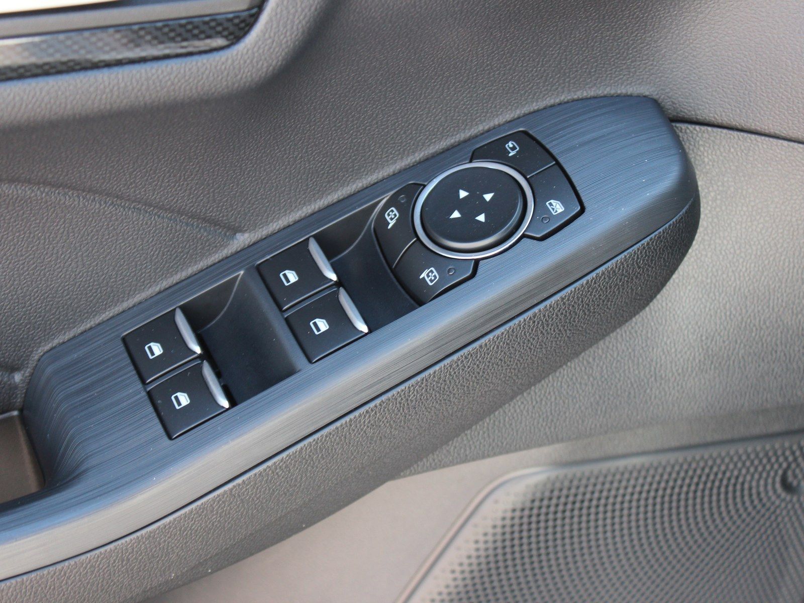 Fahrzeugabbildung Ford Kuga Plug-In Hybrid ST-Line 2,5 Duratec