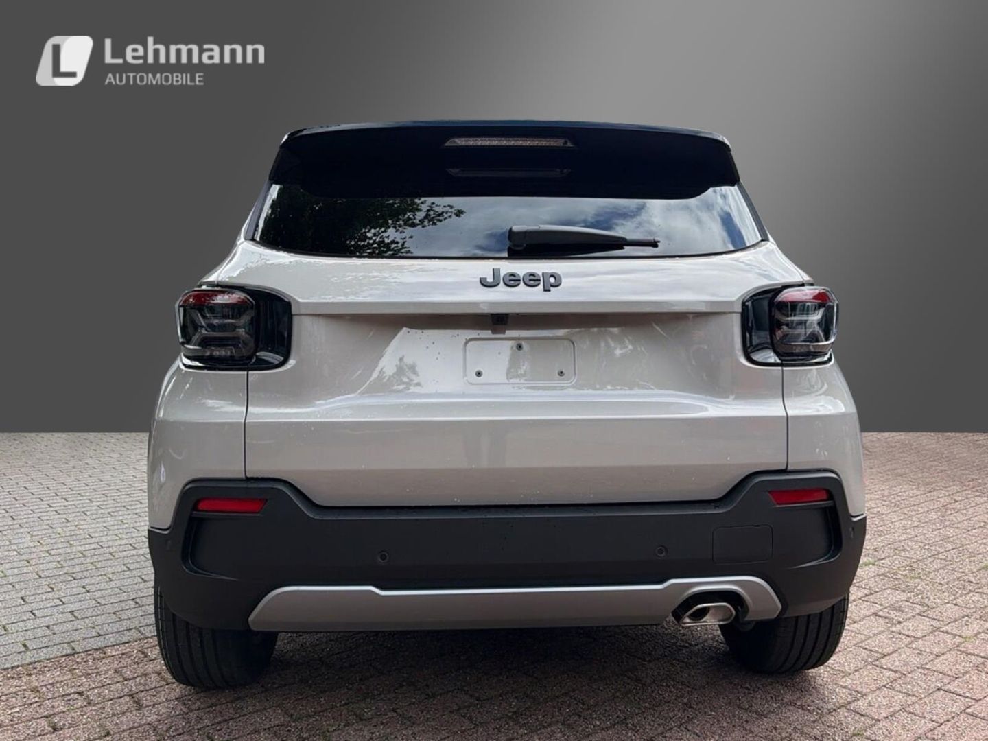 Fahrzeugabbildung Jeep Avenger Black Edition 1.2 MHEV -Panoramadach-MY2