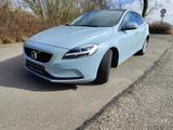 Volvo V40 Sondermodell "Amazon Blue" 152PS... - Volvo Amazon Gebrauchtwagen