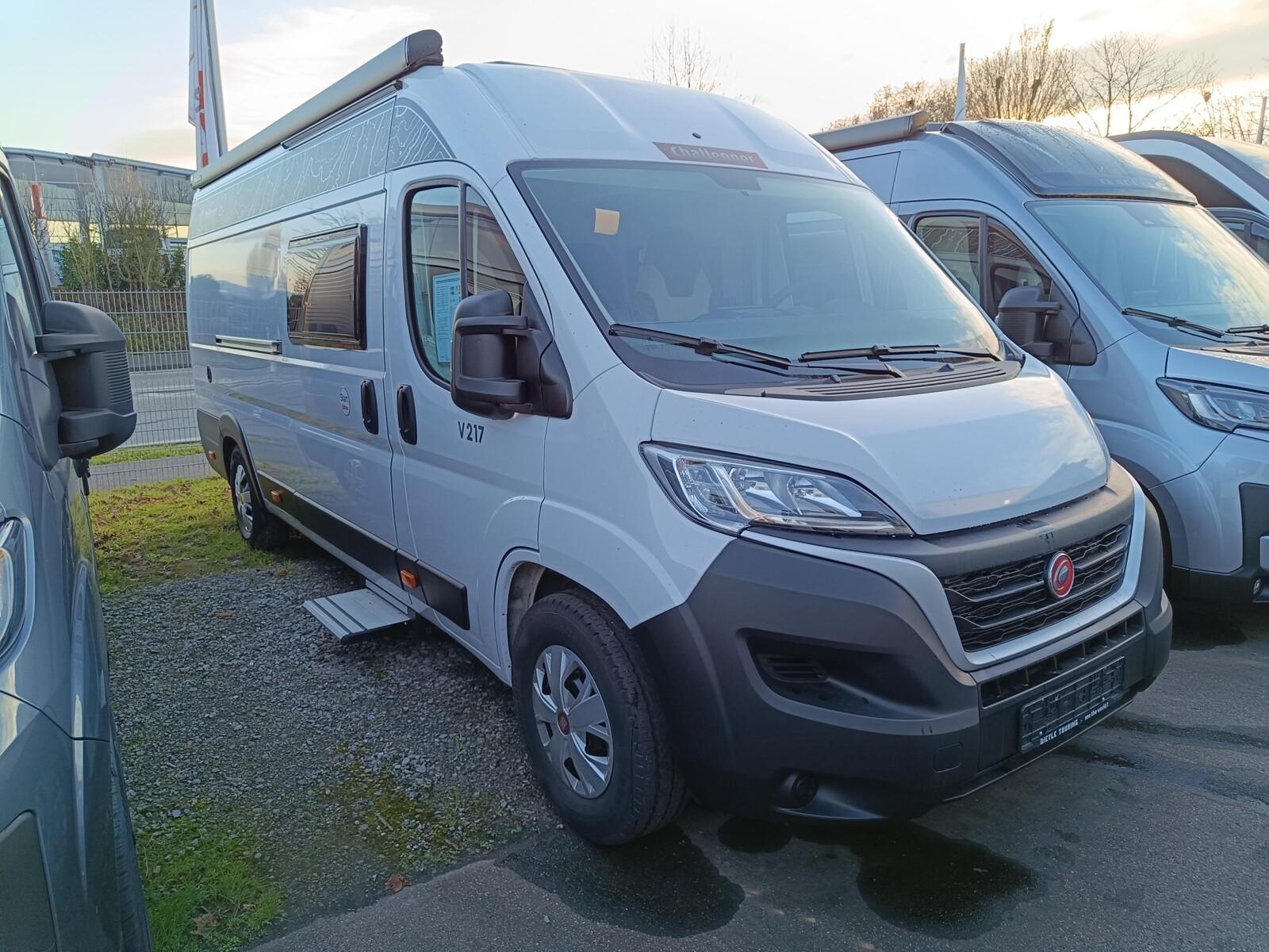 Challenger Van Start Edition V217 