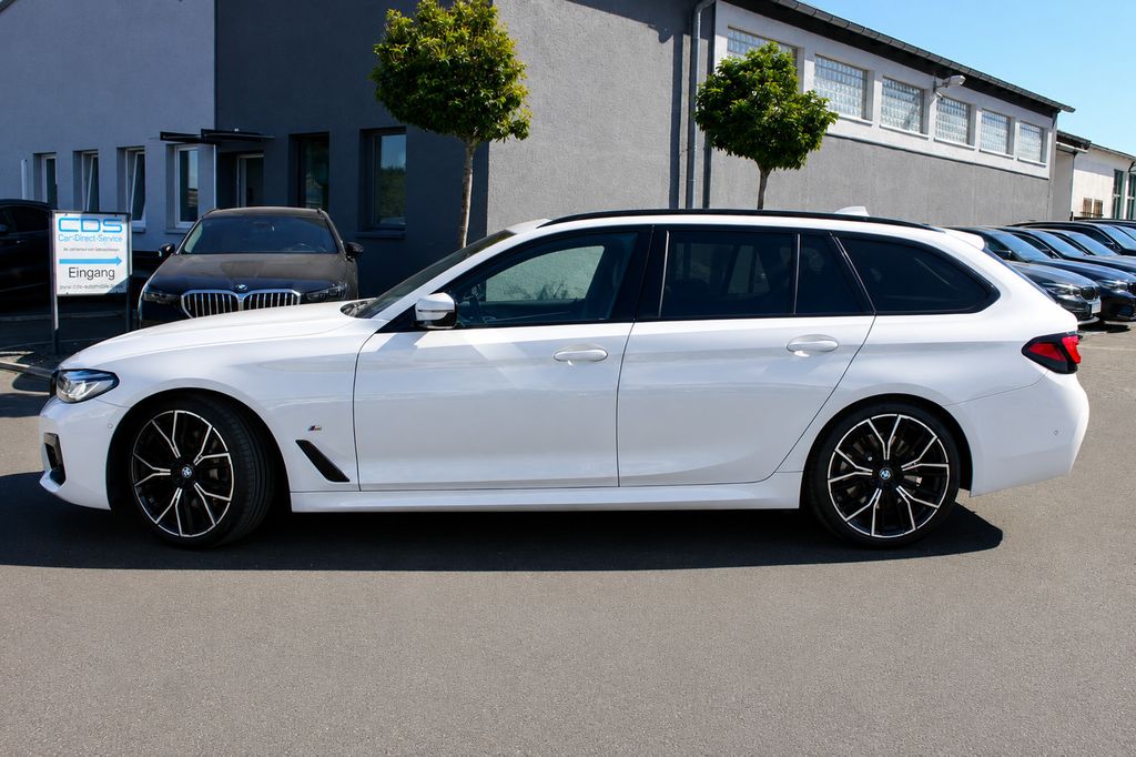 Image of BMW 540