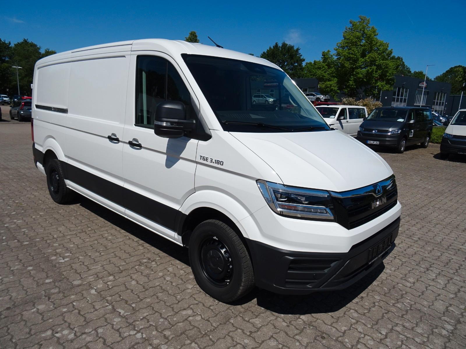 Volkswagen Crafter/MAN TGE Automatik AHK 3.5 LED Schwingsit