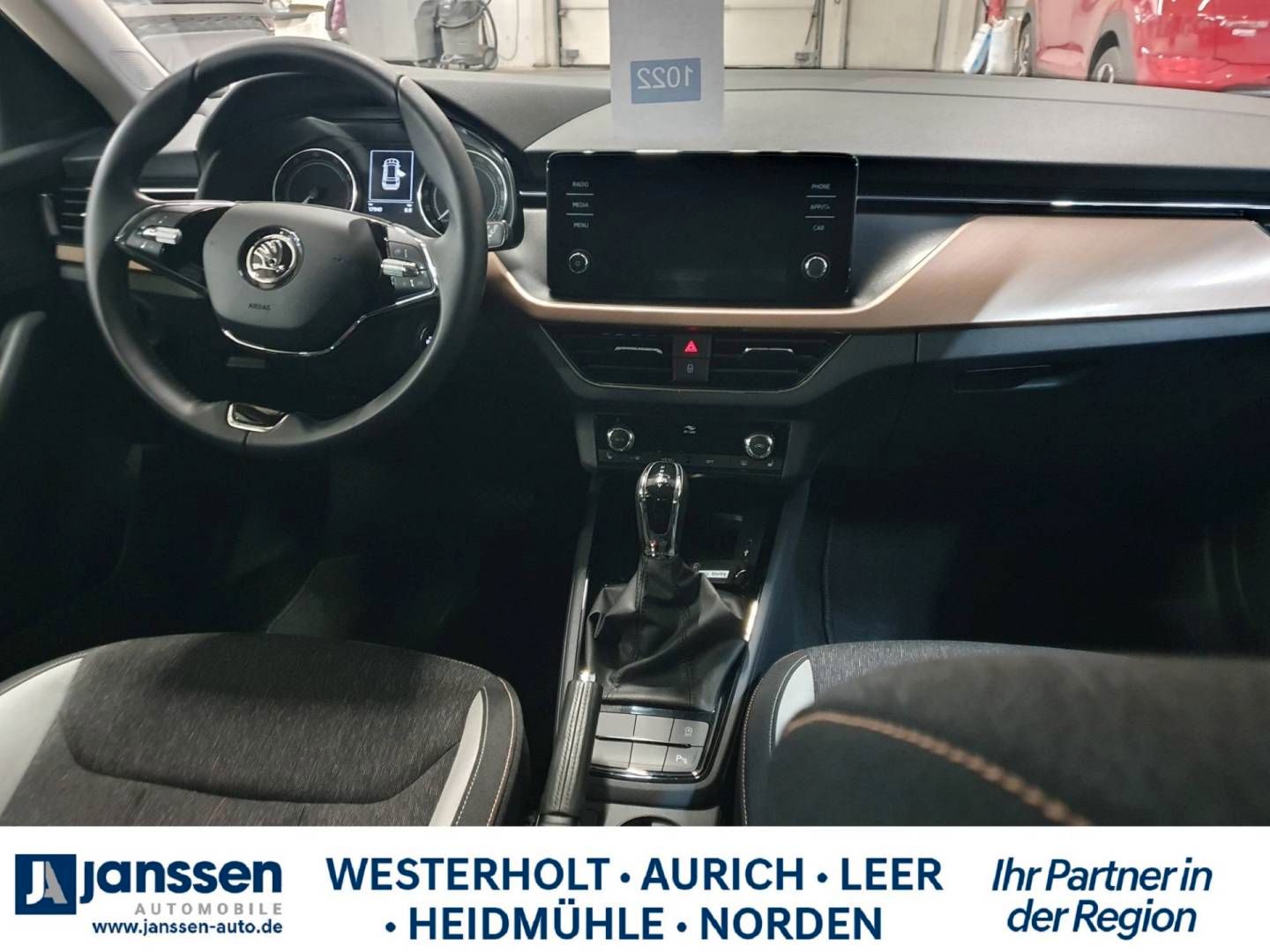 Fahrzeugabbildung SKODA Kamiq 1,0 TSI DSG Style