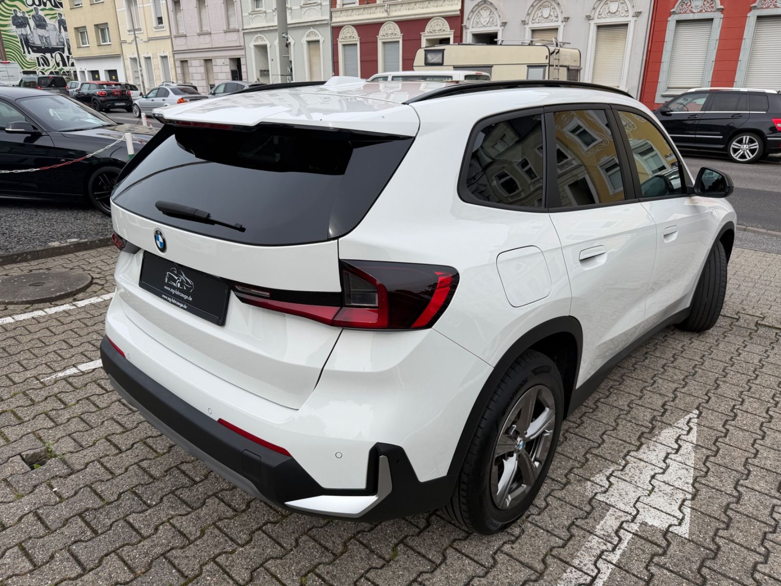 Fahrzeugabbildung BMW X1 23 d xDrive PANO TOTWINKEL KAMERA LEDER LED