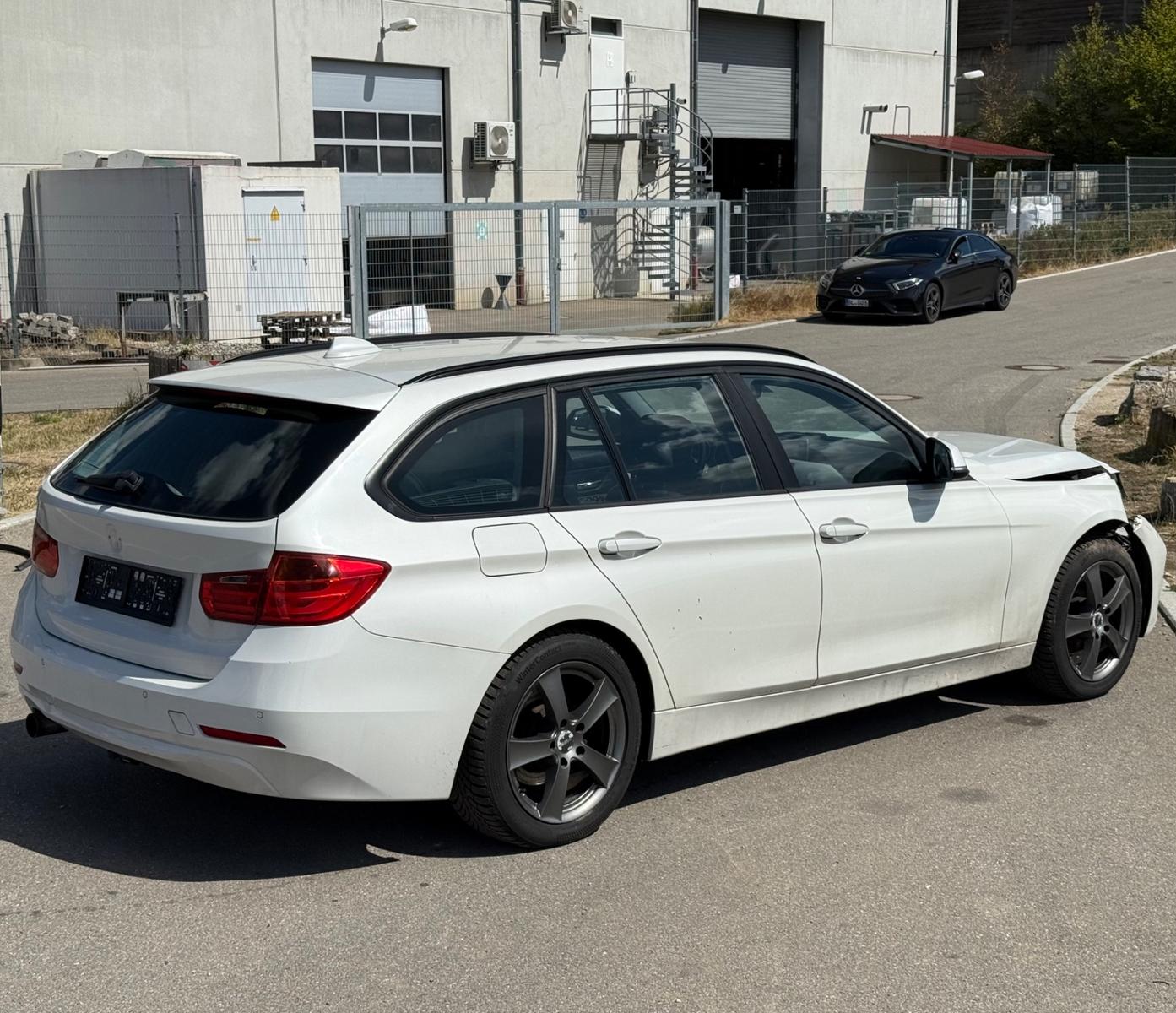 BMW 320 2013 — engine 1.998 cm³, 184 HP (135kW)