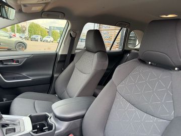 Toyota RAV 4 - 11