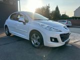 Peugeot 207 Premium *Tüv Neu*Euro 5*Garantie* - Peugeot 207 mit Benzin-Antrieb: Weiß