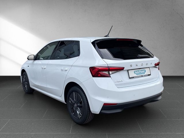 Skoda Fabia 1.0 TSI Tour *NAVI*KLIMA*SHZ*KAMERA*LED