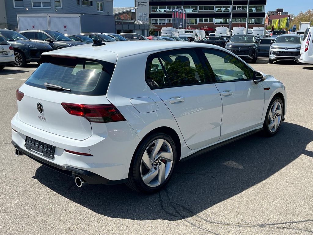 VW Golf VIII GTI 245PS DSG #ACC #APP #NAVI VW Golf VIII GTI 245PS DSG #ACC #APP #NAVI