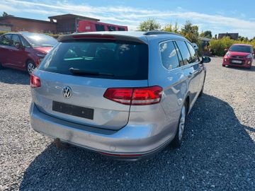 Volkswagen Passat Variant - 7