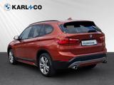 BMW X1 20i sDrive Sport Line LED PDC RFK SHZ HiFi - BMW: Orange