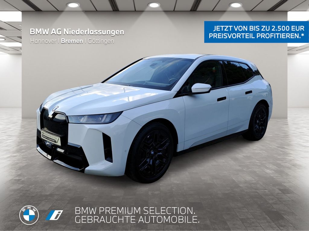 BMW iX
