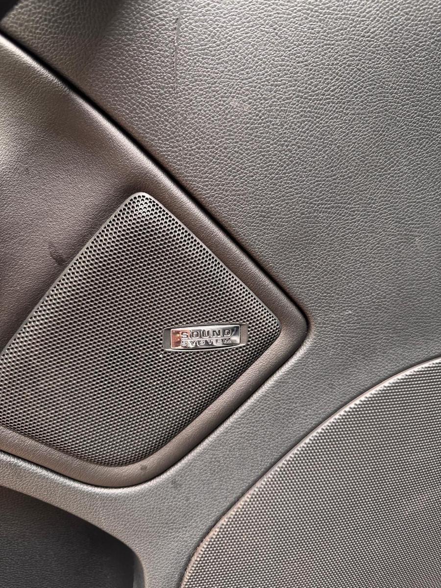 Skoda Octavia 2011 — photo 10