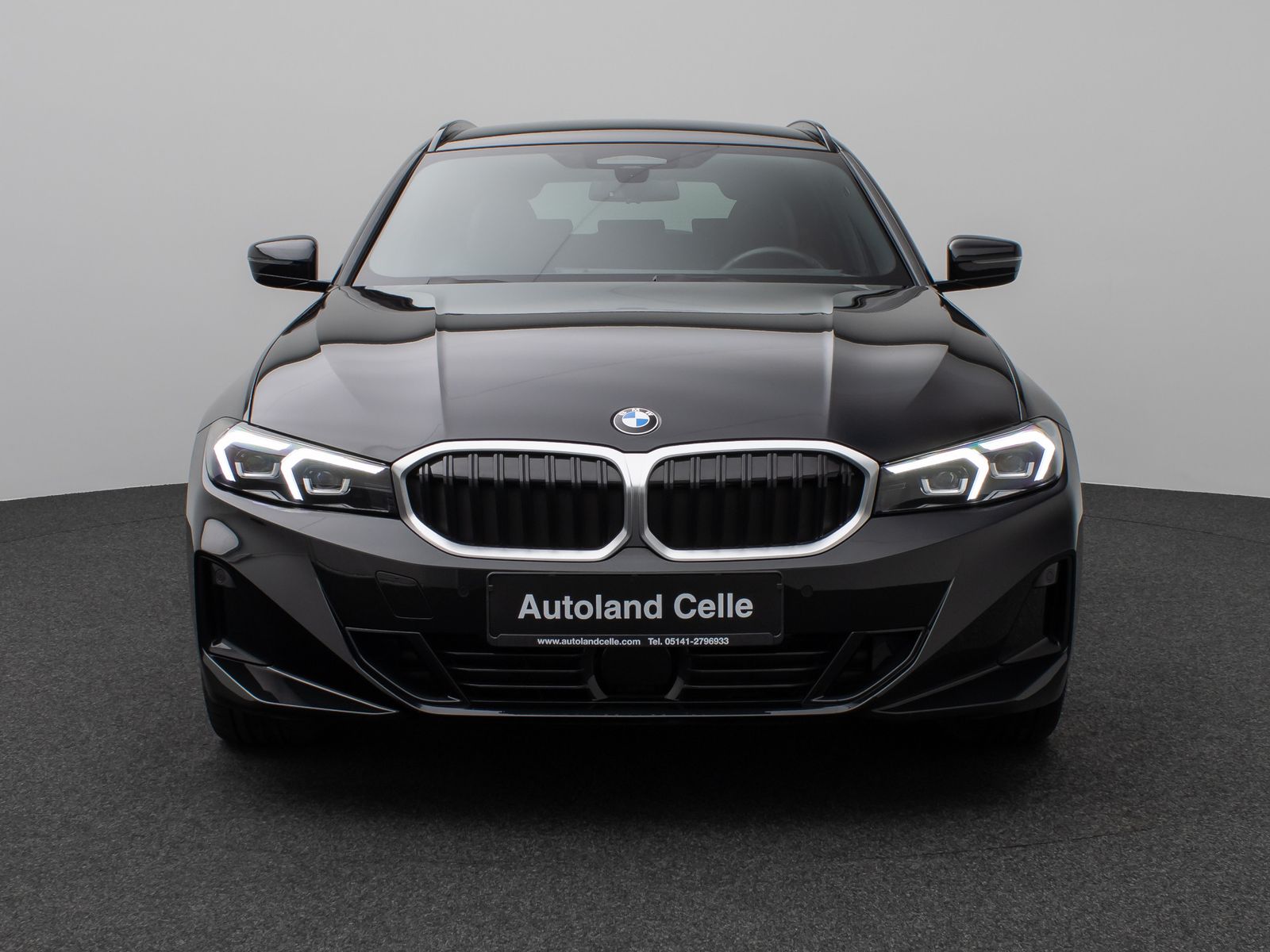 Fahrzeugabbildung BMW 330i xD Kamera HUD H/K ACC Komfort Alarm Sport