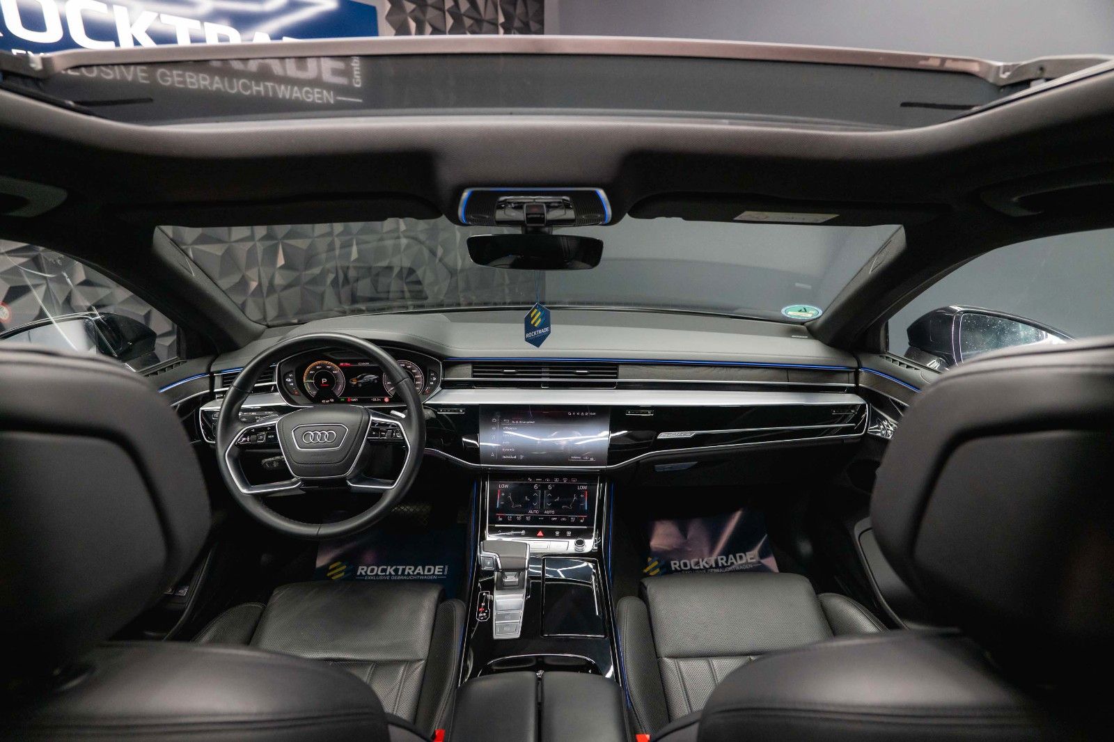 Fahrzeugabbildung Audi A8 60 TFSIe quattro S-Line *Dynamik*Pano*Massage