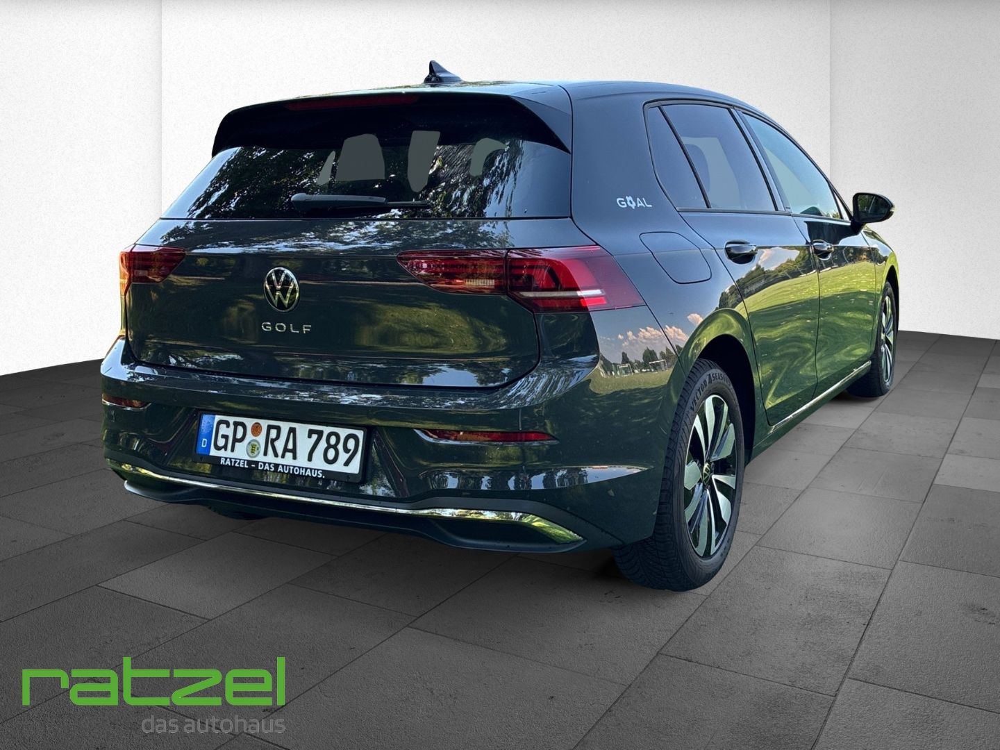 Fahrzeugabbildung Volkswagen Golf VIII 1.5 TSI Goal Life Navi Digitales Cockp