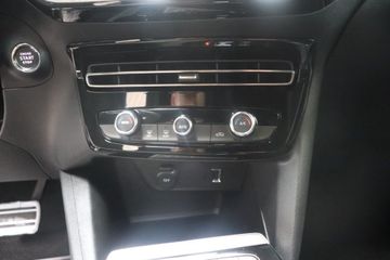 Fotografie des Opel Mokka 1.2 DI Turbo Hybrid 48V Automatik GS