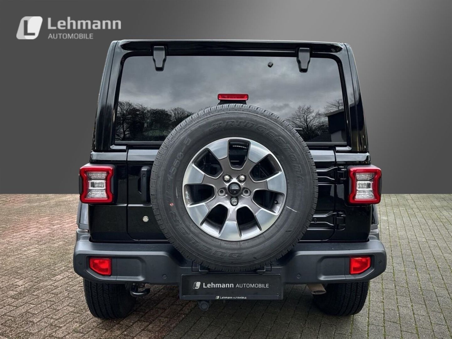 Fahrzeugabbildung Jeep Wrangler Unlimited Sahara 2.0 T-GDI 4x4 - Leder